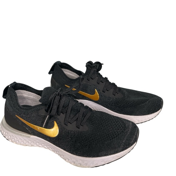 Nike Epic React Flyknit Sneakers Women's size 8 in Copper Flash / Black - Picture 3 of 7